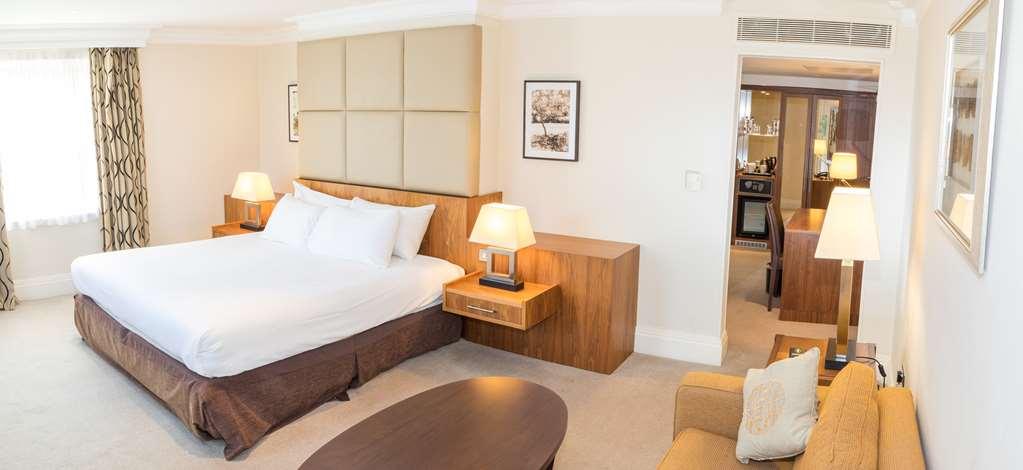 Отель Doubletree By Hilton Reading M4 J10 Уиннерш Номер фото